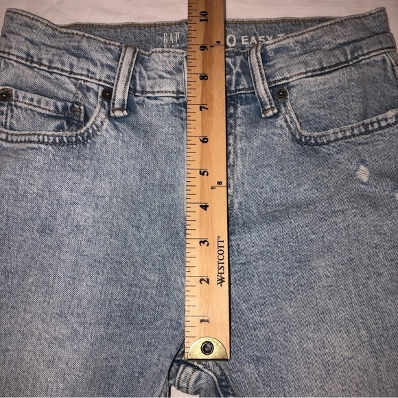 Gap Kids Easy Taper Size 10 Distressed Blue Light Wash Jeans Boys - Picture 8 of 11